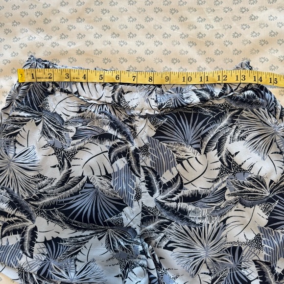 aerie Beach & Beyond Blue Tropical Palm Print Women's Small Short - Picture 4 of 6